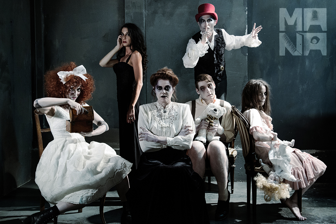 “ΜΑΝΑ” του Σταμάτη Πακάκη στο Faust