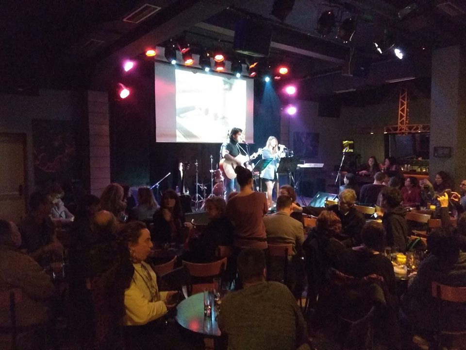 Να τα εκατοστήσεις Παντοκαφενέ!