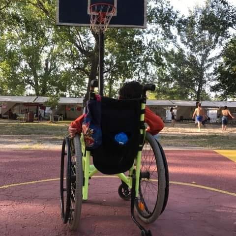 Ιερέας αρνήθηκε να κοινωνήσει ΑμεΑ με την δικαιολογία ότι δεν αντιλαμβάνονται